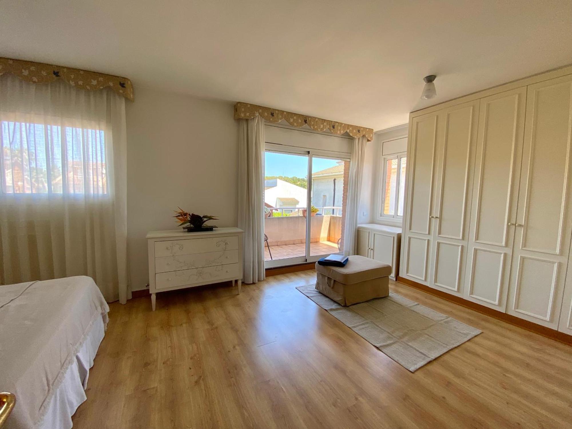 Villa Isabel Sitges, Rocamar Сант Пере де Рибес Екстериор снимка